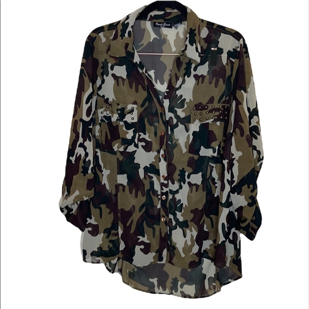 Speed Limit Army Long Sleeve Plus Size Button Down Shirt Size 18/20